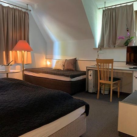 Hotel Blaufuchs Petershagen-Eggersdorf Bagian luar foto